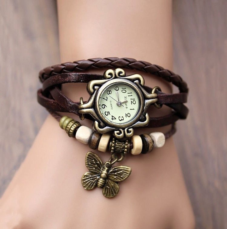 Винтажные часы-браслет с бабочкой