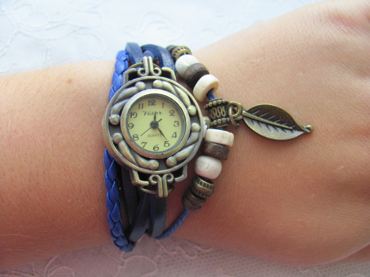 Вінтажні годинник-браслет
